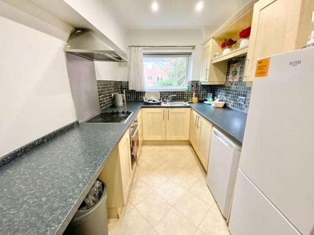 Flat for sale in Cradley, West Midlands