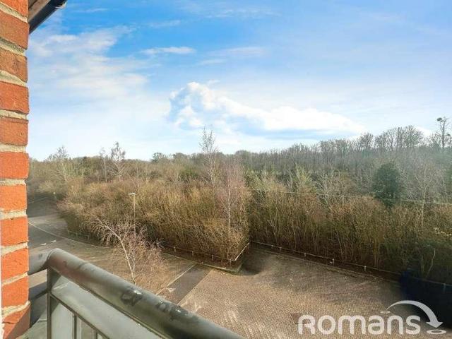 Flat for sale in Priest Down, Hampshire