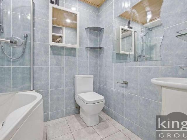Flat for sale in Greater London