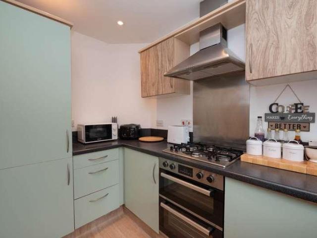 Flat for sale in The Bridge, Kent