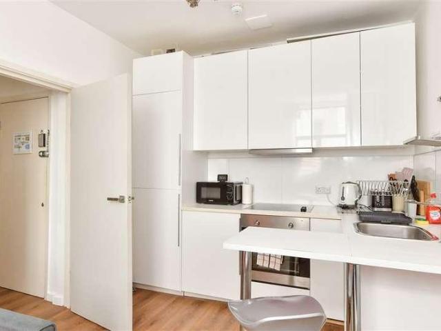 Flat for sale in Brunswick, Brighton & Hove