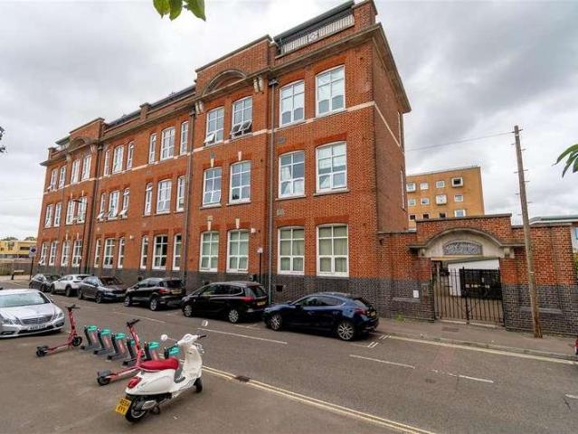 Flat for sale in St Mary's, City Of Southampton