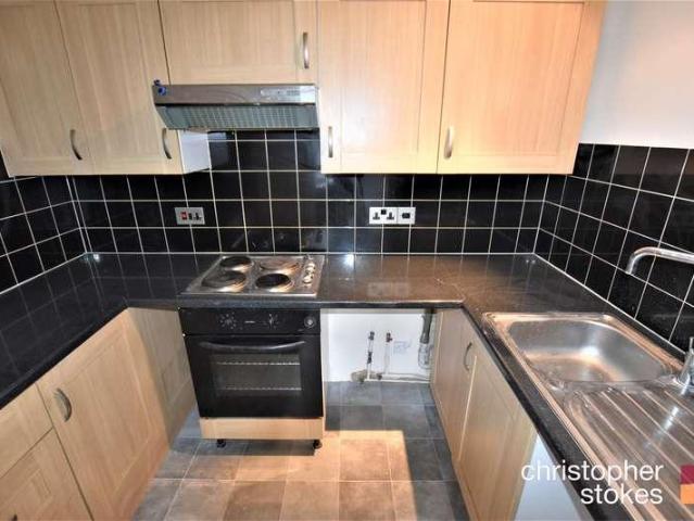 Flat for sale in Broxbourne, Hertfordshire