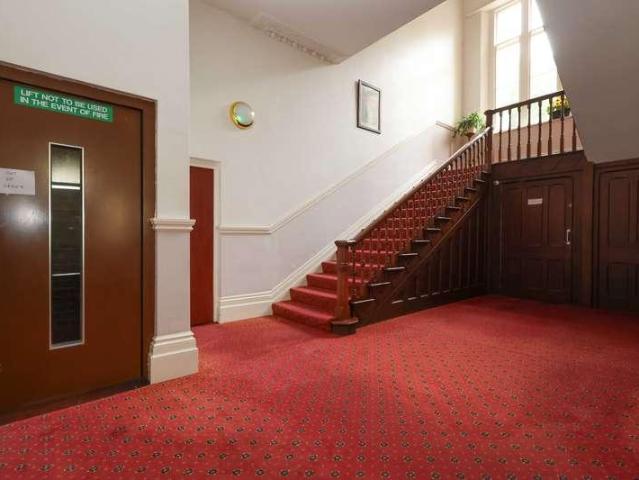 Flat for sale in Clevedon, North Somerset