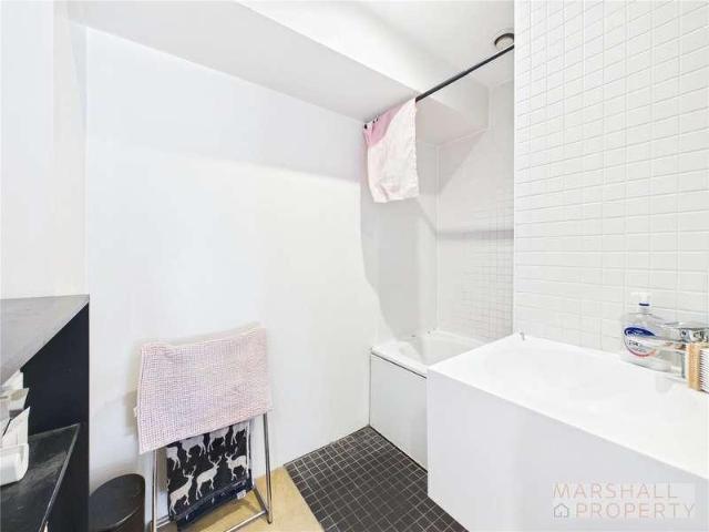Flat for sale in Islington, Liverpool