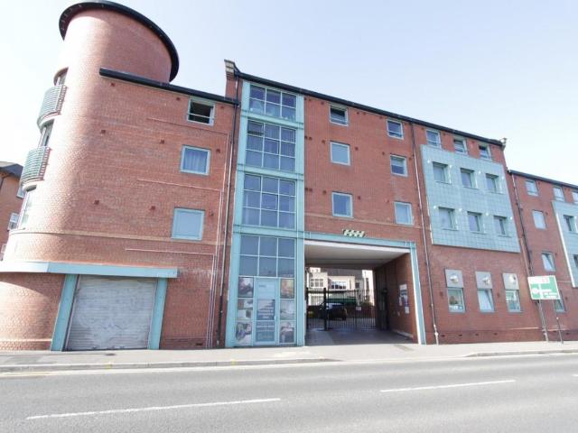 Flat for sale in City Centre, South Yorkshire