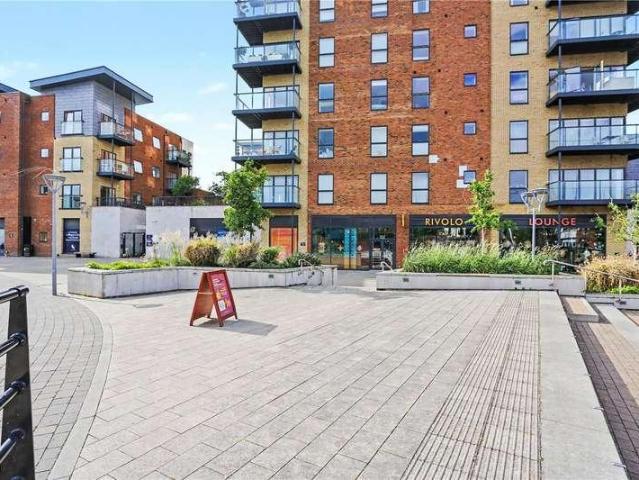 Flat for sale in Lakenham, East Bank