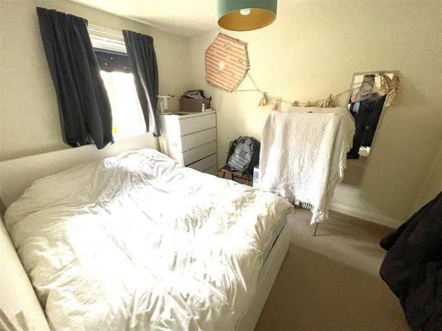 Flat for sale in Salisbury, Wiltshire