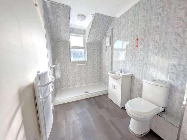 Flat for sale in Belleau, Lincolnshire