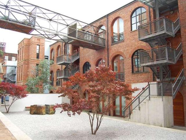 Flat for sale in Hulme, Georgia