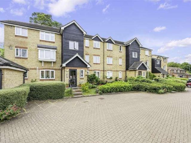 Flat for sale in Nork, Red Hill