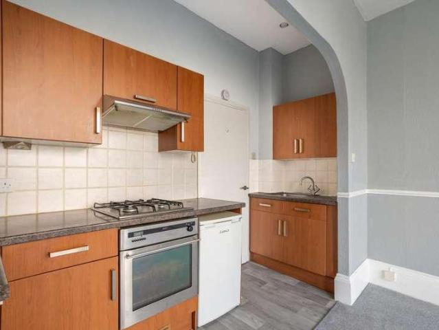 Flat for sale in Round Hill, Brighton & Hove