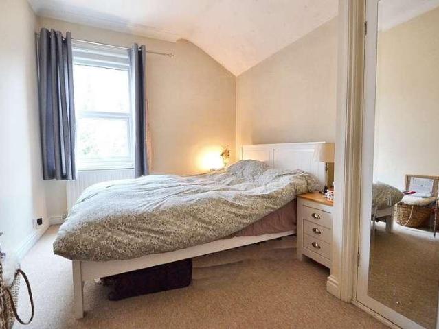Flat for sale in Fulflood, Hampshire