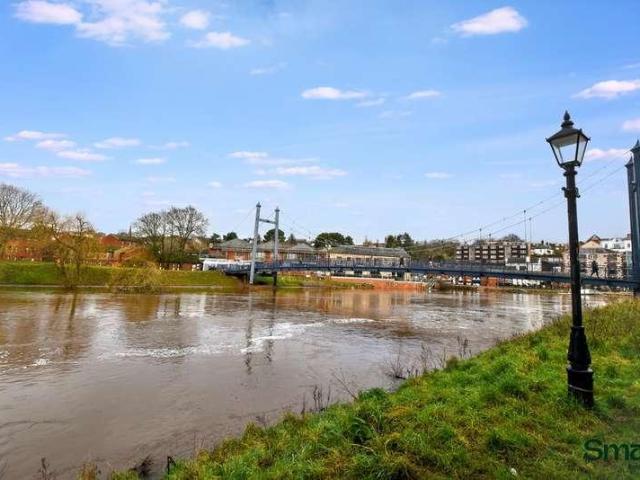 Flat for sale in Watergate, Devon