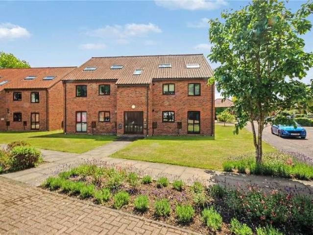 Flat for sale in Crostwick, Isle Of Man