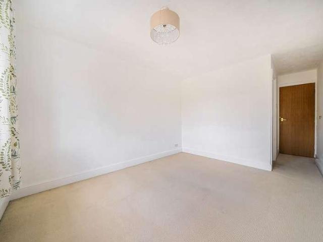 Flat for sale in Reffles Bridge, Reigate and Banstead