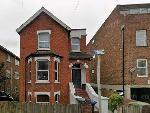 Flat for sale in Shortlands, Greater London