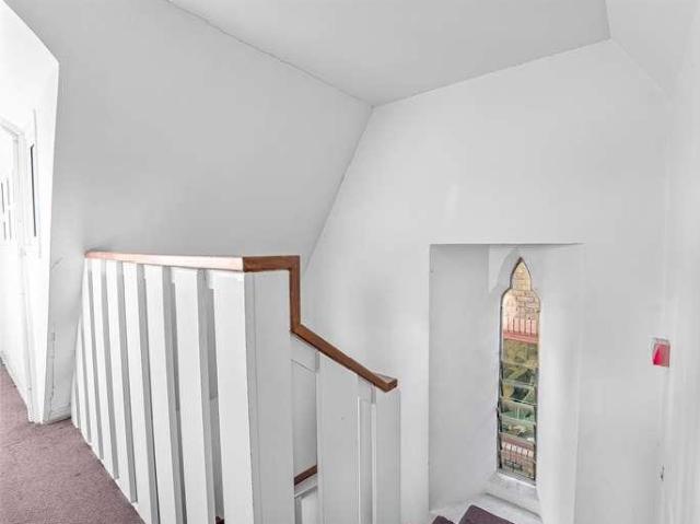 Flat for sale in Row Town, Surrey