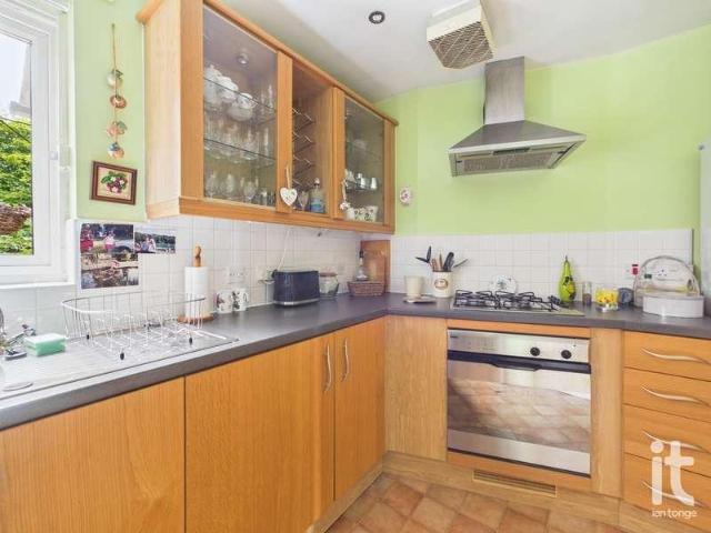 Flat for sale in Hazel Grove, Greater Manchester