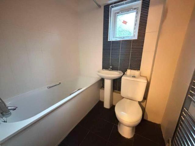 Flat for sale in Clubmoor, Calderstones