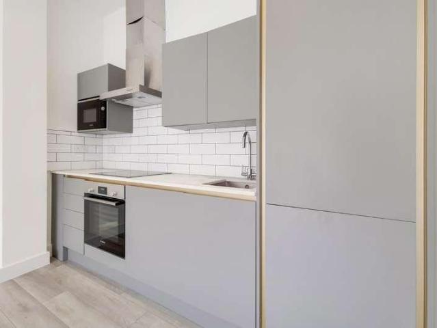 Flat for sale in Pachesham Park, Surrey