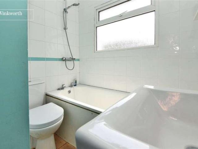 Flat for sale in The Wrythe, Greater London