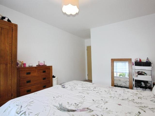 Flat for sale in Standon, Colliers End