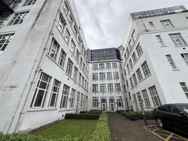 Flat for sale in Ordsall, Salford