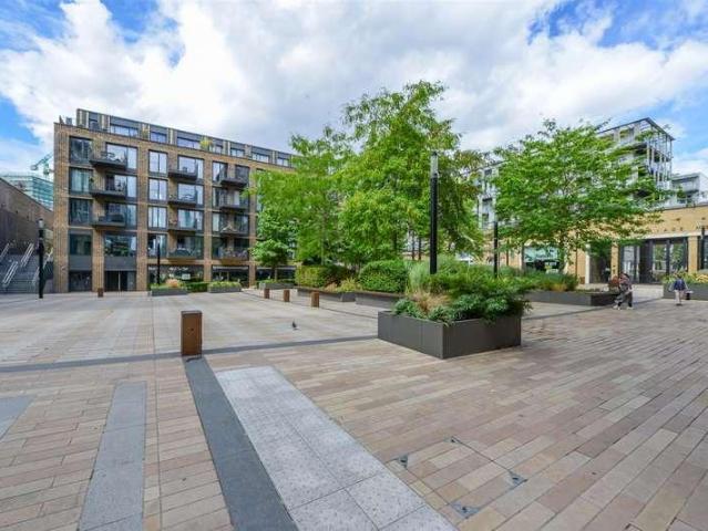 Flat for sale in Glyndon, Plumstead