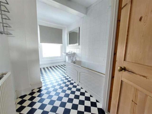 Flat for sale in Orchard Valley, Folkestone and Hythe
