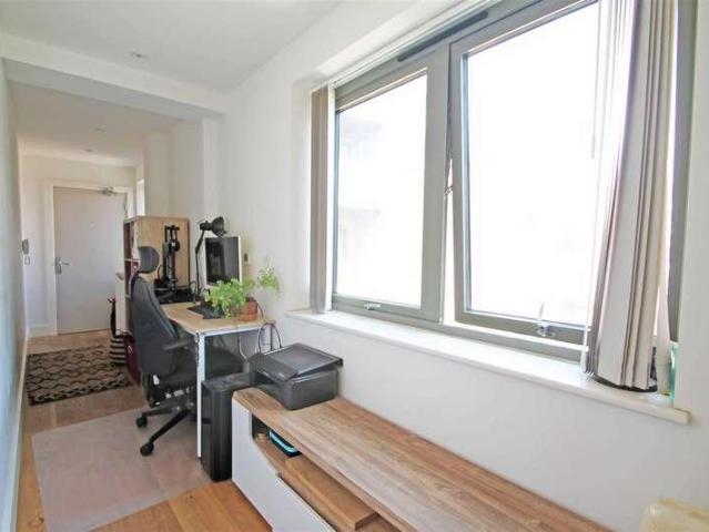 Flat for sale in Aldrington