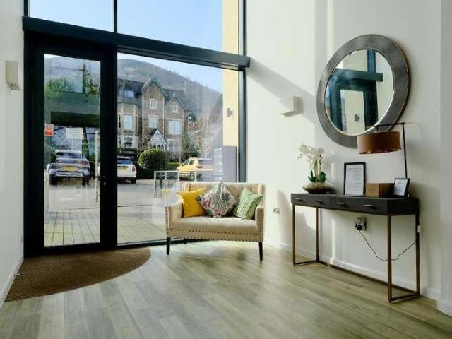 Flat for sale in Great Malvern, Forthampton