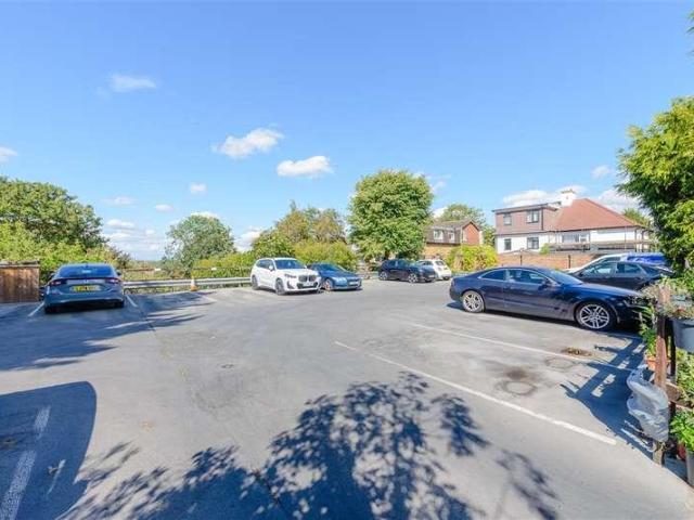 Flat for sale in Greater London