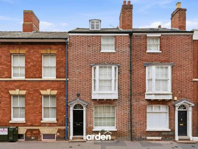 Flat for sale in St Clements, Worcester
