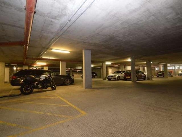 Flat for sale in Charlton, Greater London
