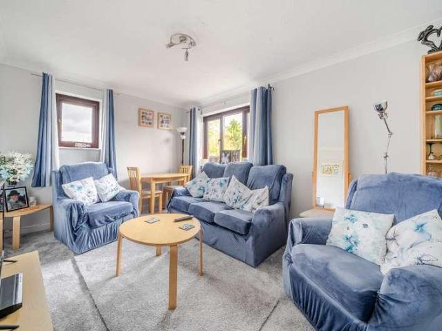 Flat for sale in Eastleigh, Helford