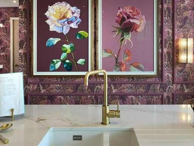 Flat for sale in Primrose Hill, Greater London