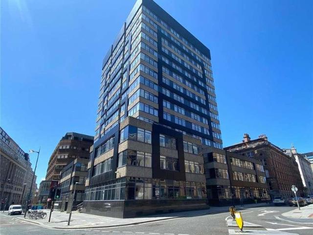 Flat for sale in Calderstones