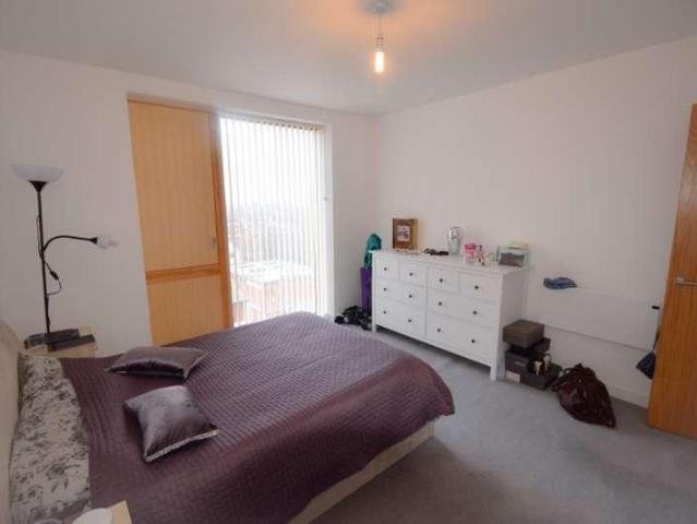 Flat for sale in Blackfriars, Salford