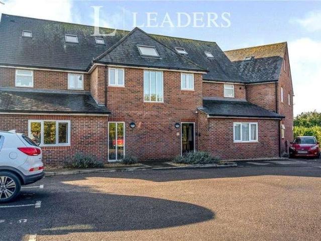 Flat for sale in Chichester, Littlecote