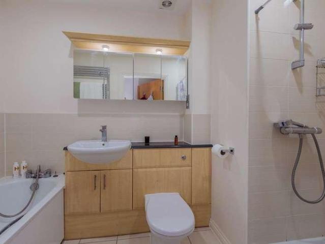 Flat for sale in Maidenhead