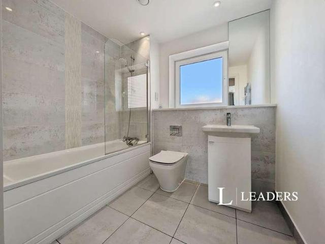 Flat for sale in St Mary's, City Of Southampton
