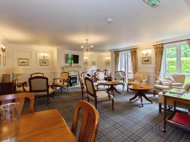 Flat for sale in Elmdon, West Midlands