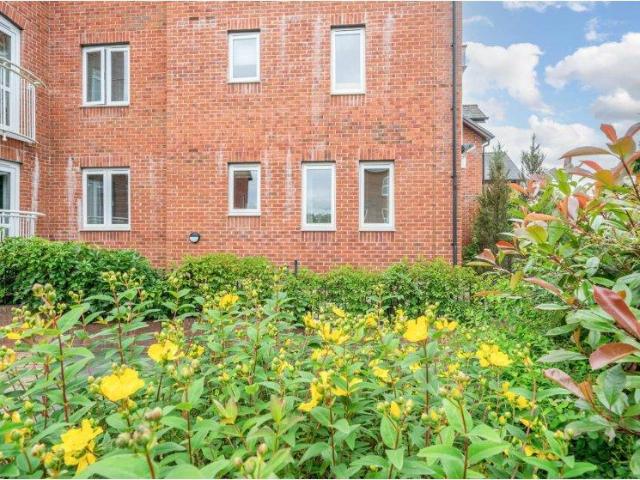 Flat for sale in Ludlow, Shropshire