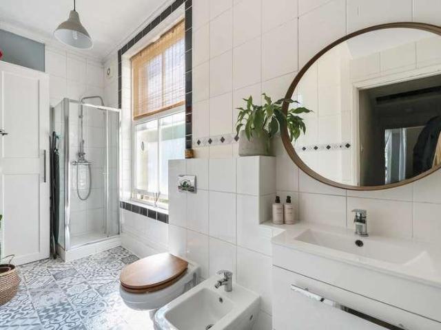 Flat for sale in South Croydon, London Borough of Croydon