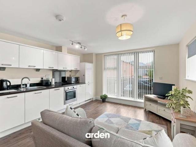 Flat for sale in Diglis, Worcestershire
