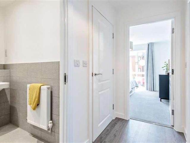 Flat for sale in Reading