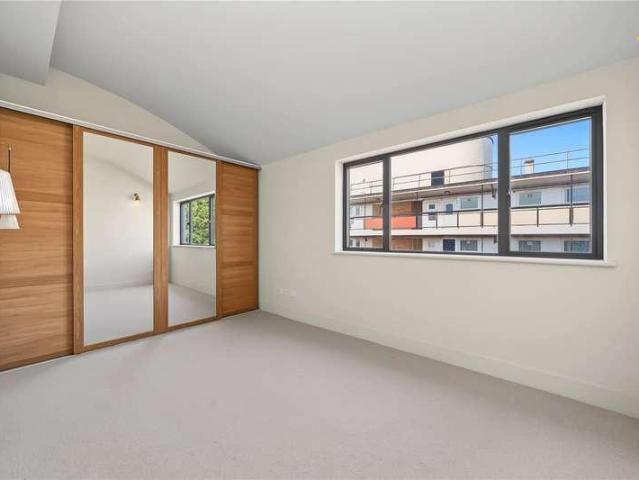 Flat for sale in Shoreditch, Greater London