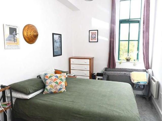 Flat for sale in Balsall Heath, Birmingham