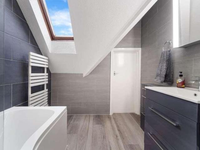 Flat for sale in Worcester Park, Worcester Park